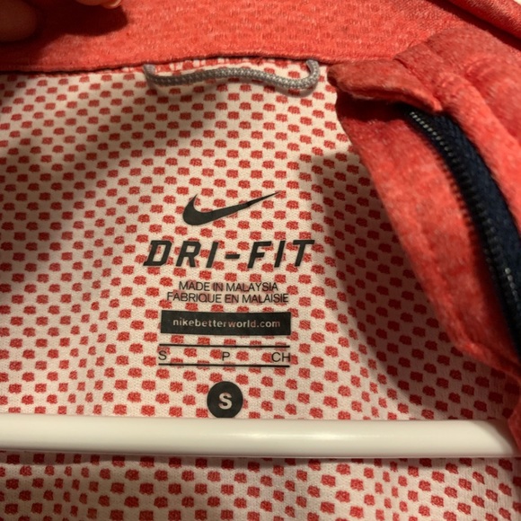 Nike Dri-Fit Jacket - Picture 2 of 3